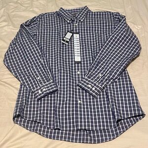 4/$25 bundle deal-NWT Blue and White Casual Button Down Shirt